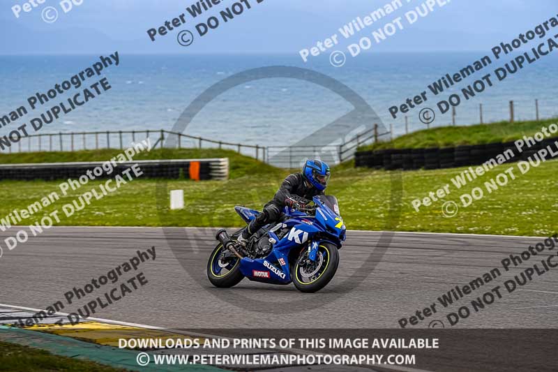 anglesey no limits trackday;anglesey photographs;anglesey trackday photographs;enduro digital images;event digital images;eventdigitalimages;no limits trackdays;peter wileman photography;racing digital images;trac mon;trackday digital images;trackday photos;ty croes